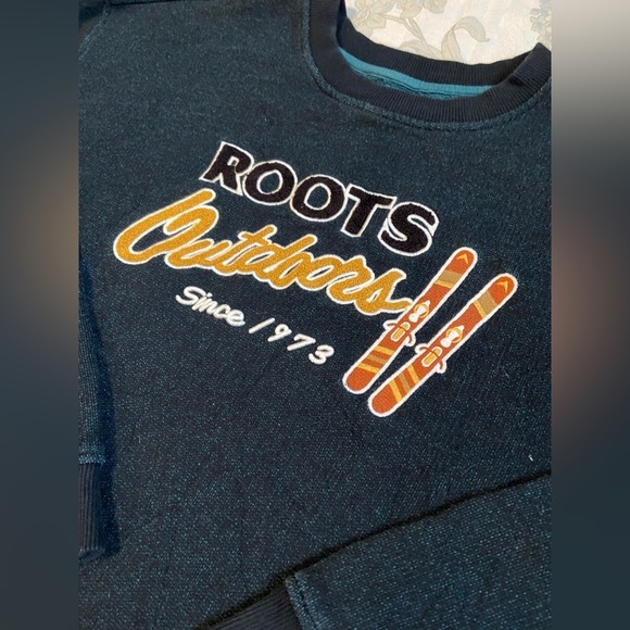 Rare Vintage Roots Outdoors Crewneck - Picture 2 of 5